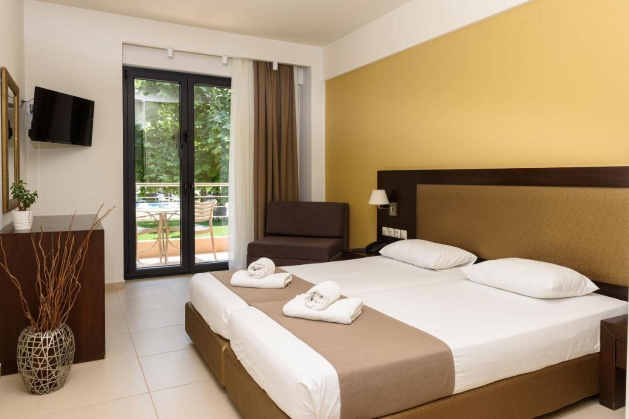 Hotel Giannoulis Paralía 외부 사진